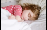 0～3岁的宝宝一天睡多久合适呢？宝宝睡眠时间表，你家宝宝达标了吗