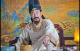 柴荣死后，宋太祖赵匡胤穿着黄色长袍，建立了宋朝成为了皇帝